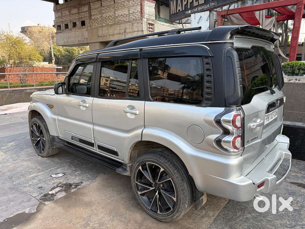 Mahindra Scorpio S10, 2017, Diesel