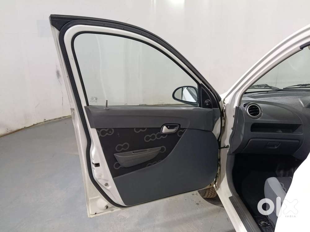 Maruti Suzuki Alto 800 Lxi, 2013, Petrol
