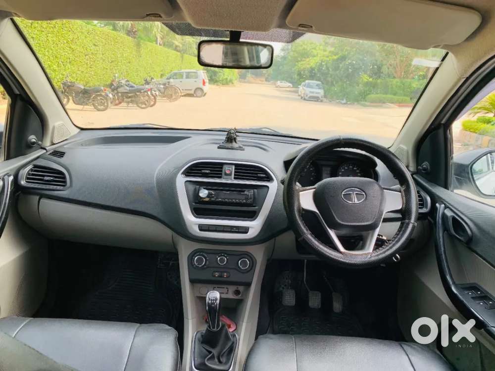 Tata Tiago 1.2 Revotron Xm, 2017, Petrol