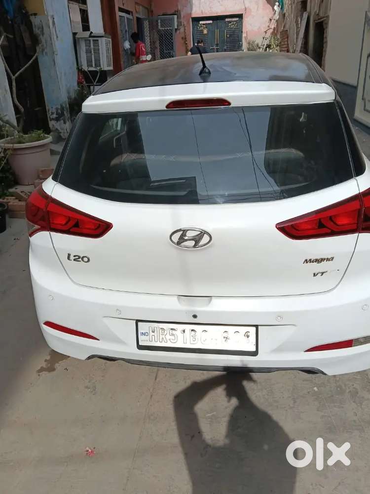 Hyundai Elite I20 2017 Petrol 64000 Km Driven
