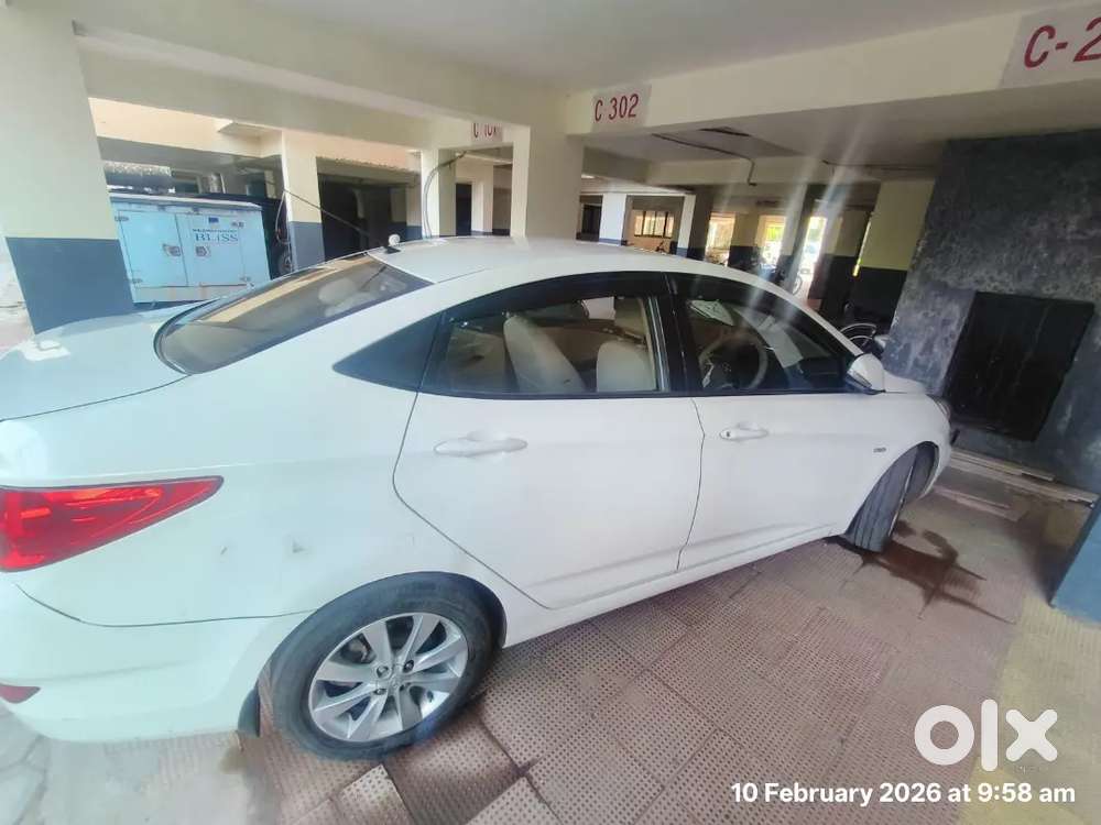 Hyundai Verna 2012 Diesel 80000 Km Driven,well Maintained