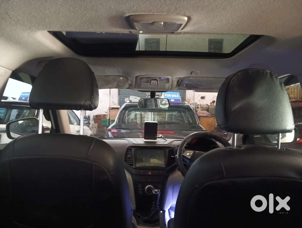 Mahindra Xuv300 W6 Diesel, 2022, Diesel