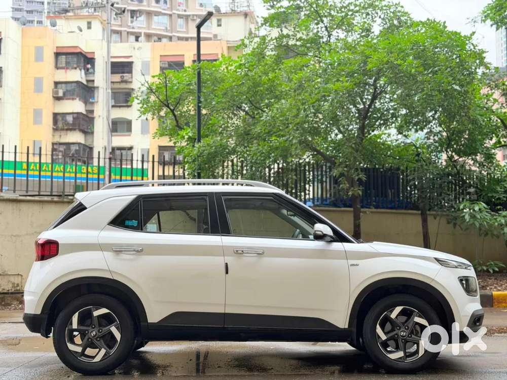 Hyundai Venue 1.0 Sx (o) Turbo Dct, 2019, Petrol