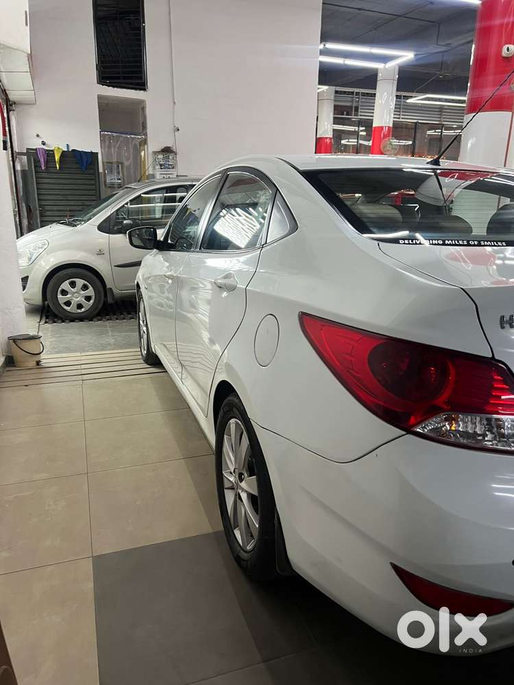Hyundai Verna, 2012, Diesel