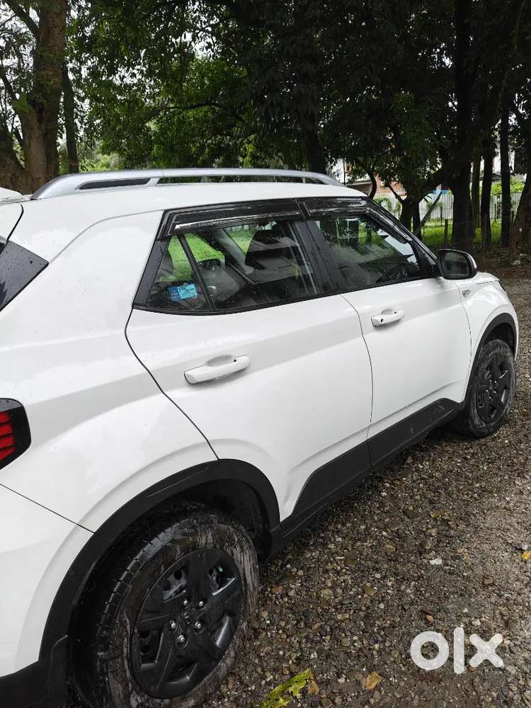 Hyundai Venue Kappa Petrol 2024
