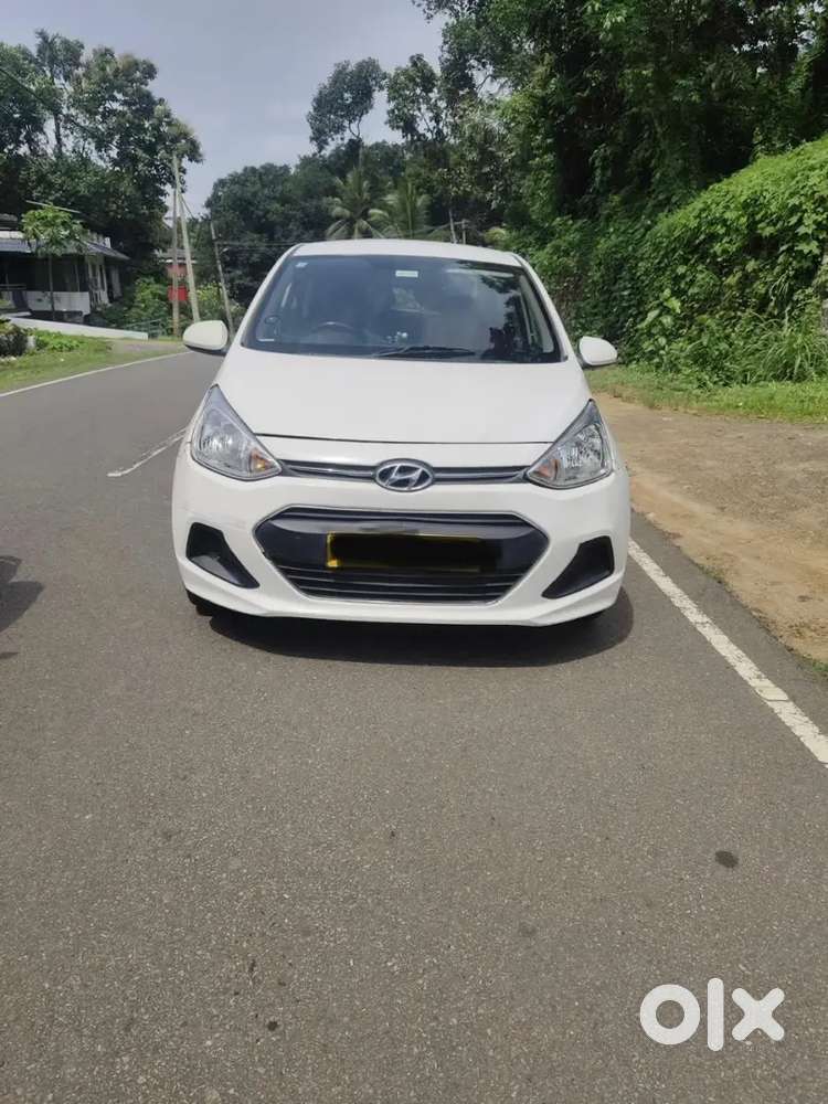 Hyundai Xcent 2016
