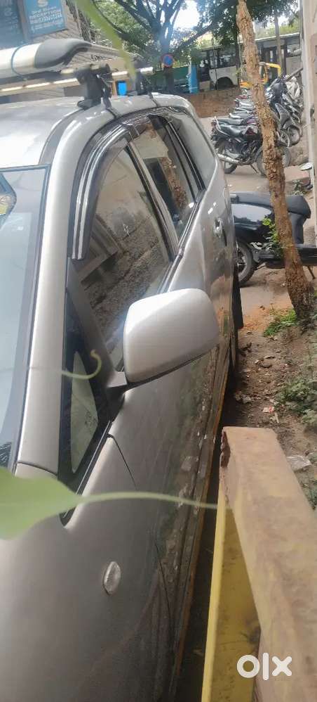 Toyota Innova 2010 Diesel 7 Str