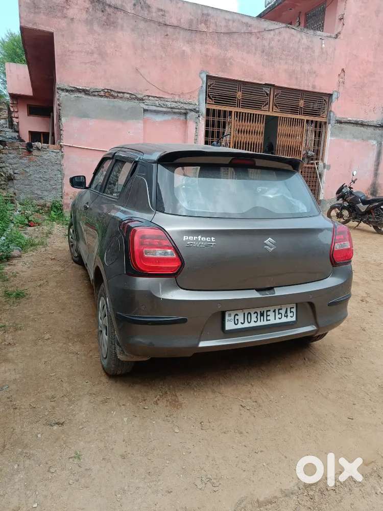 Maruti Suzuki Swift 2022 Petrol 21000 Km Driven