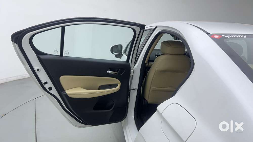 Honda City Zx Petrol Cvt, 2023, Petrol