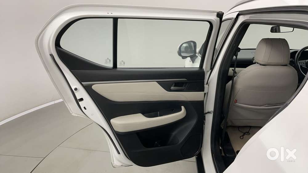 Honda Elevate Vx Mt, 2024, Petrol