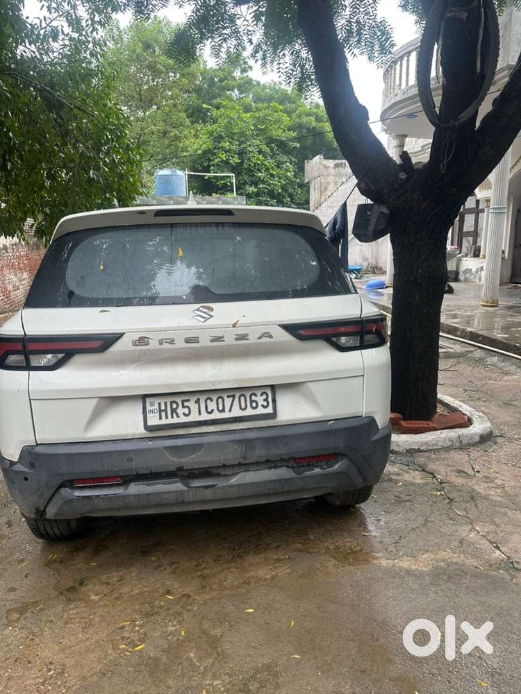 Maruti Brezza Petrol 2024
