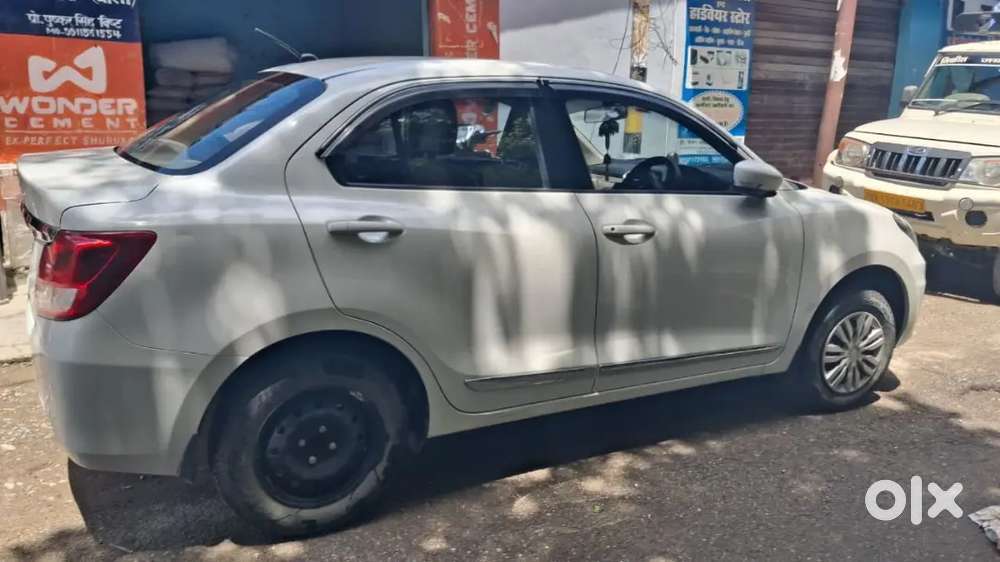 Maruti Suzuki Dzire 1.2 Vxi November 2023