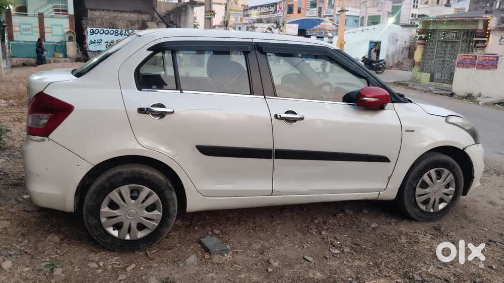 Maruti Suzuki Swift Dzire 2017 Diesel 168265 Km Driven No Insurence
