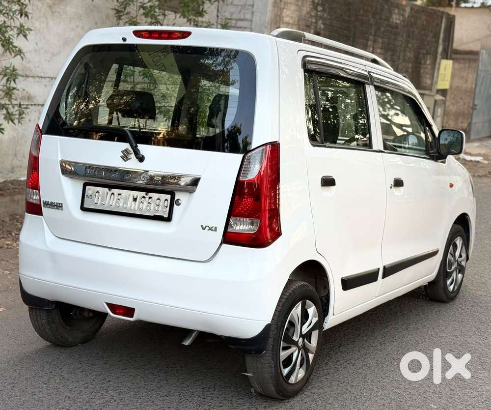 Maruti Suzuki Wagon R 1.0 2010-2019 Vxi (o), 2015, Petrol