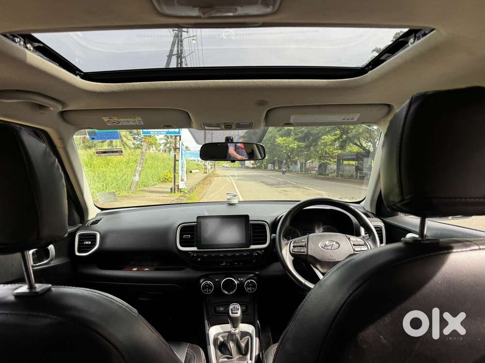Hyundai Venue 1.0 Sx (o) Turbo Imt, 2022, Petrol