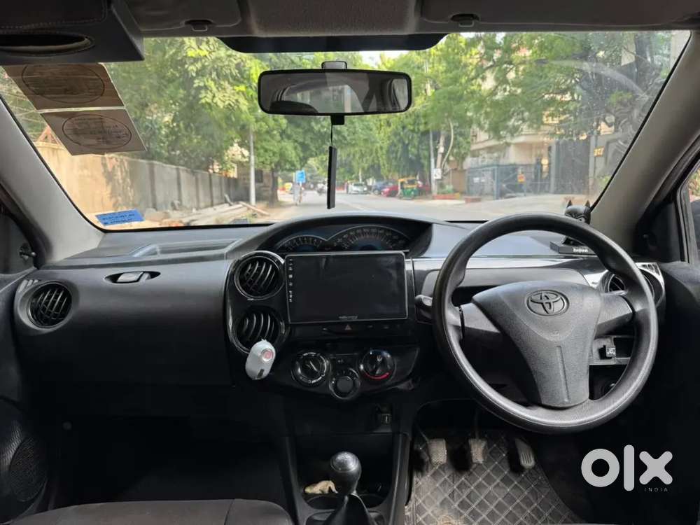 Toyota Etios Cross 2014  G Petrol  Top Model  Cng On Paper