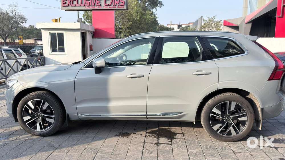 Volvo Xc60 D5 Awd Automatic, 2025, Petrol