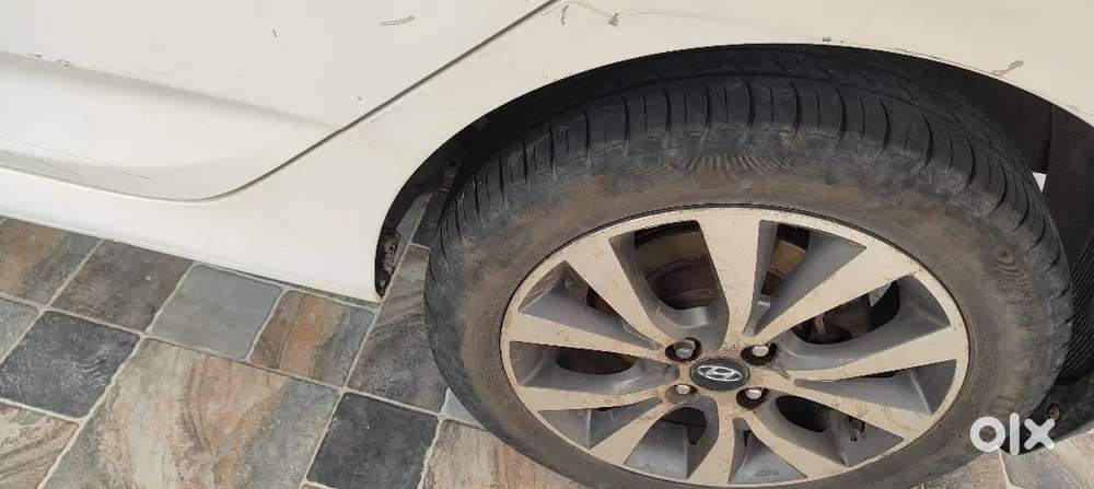 Hyundai New Verna 2014 Diesel 124727 Km Driven