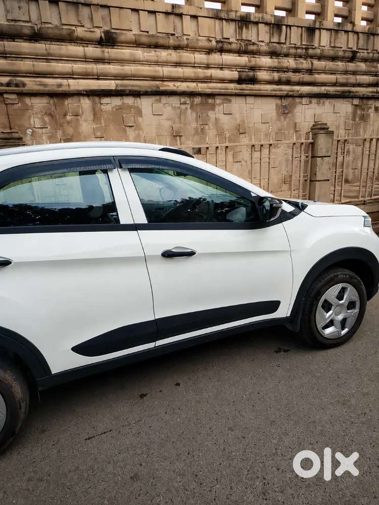 Tata Nexon Smart Plus 2026 Petrol Manual