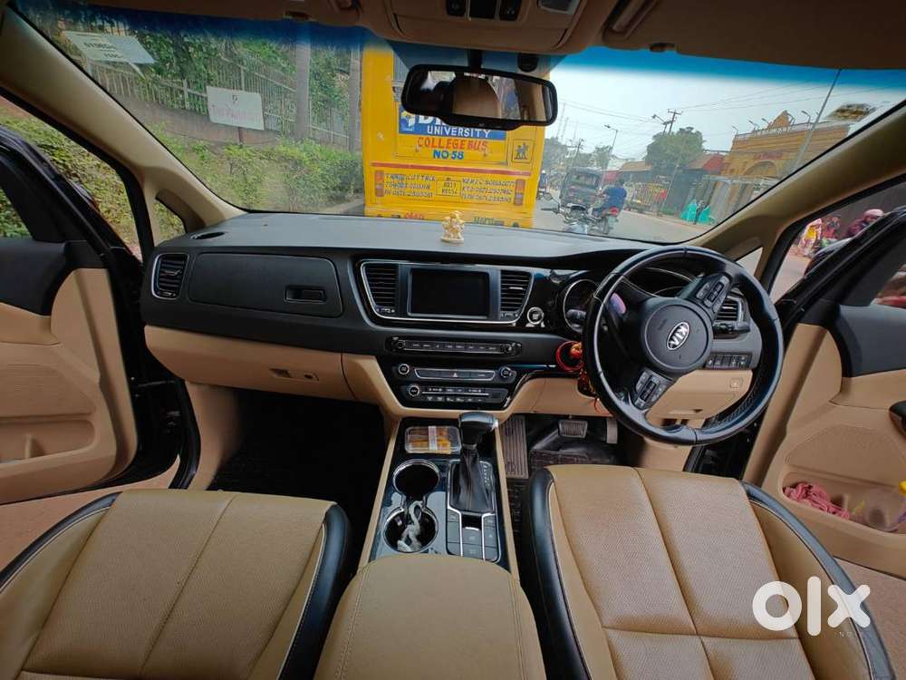 For Sale - Kia Carnival D2.28at Limousine 7 For Sale