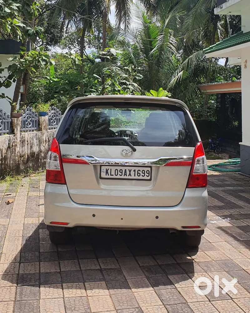 Toyota Innova 2009