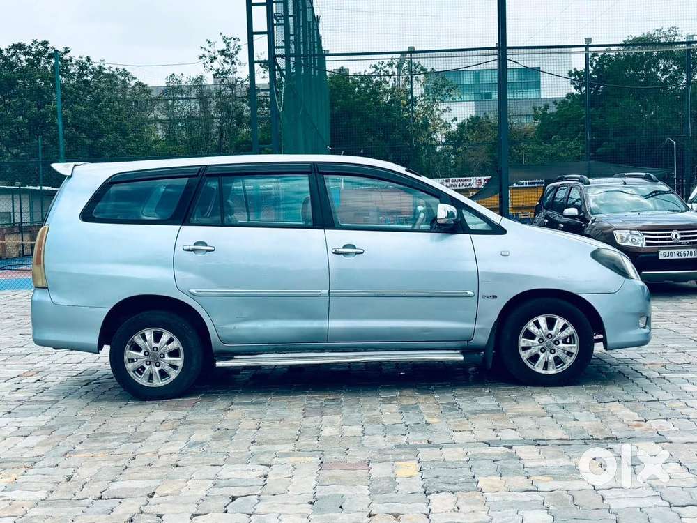 Toyota Innova 2.5 Ev Ps 8 Str, 2010, Diesel