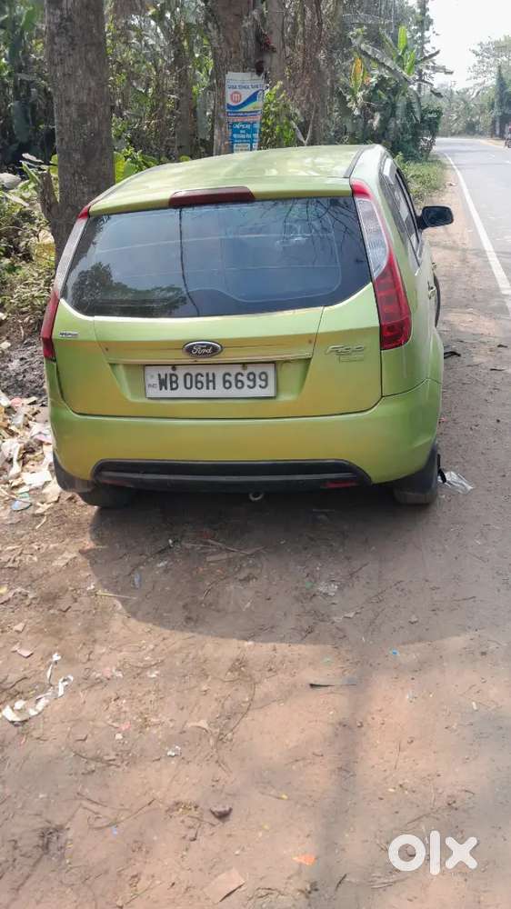 Ford Figo 2011 Diesel 90000 Km Driven