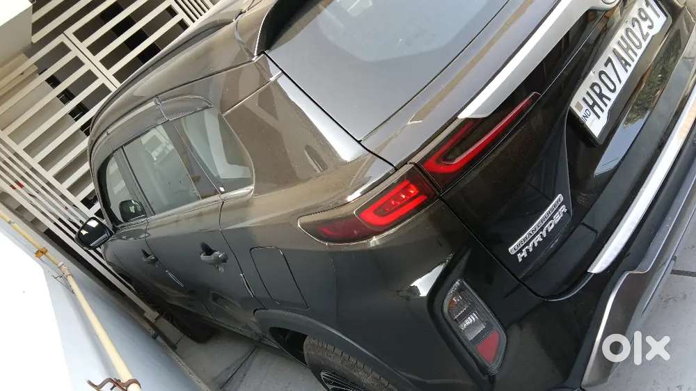 Toyota Urban Cruiser Hyryder, 1.5 Neo Drive 2025- 5700km-hr07-black