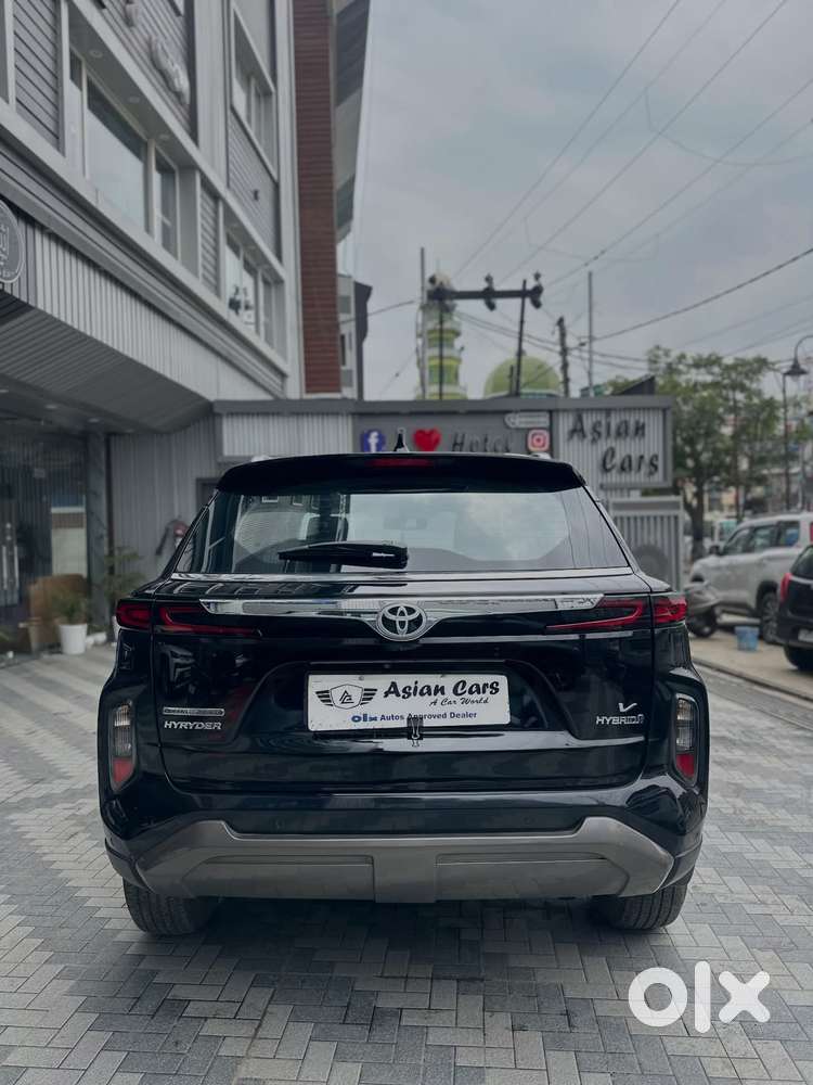 Toyota Urban Cruiser Hyryder 1.5 S Hybrid, 2024, Petrol
