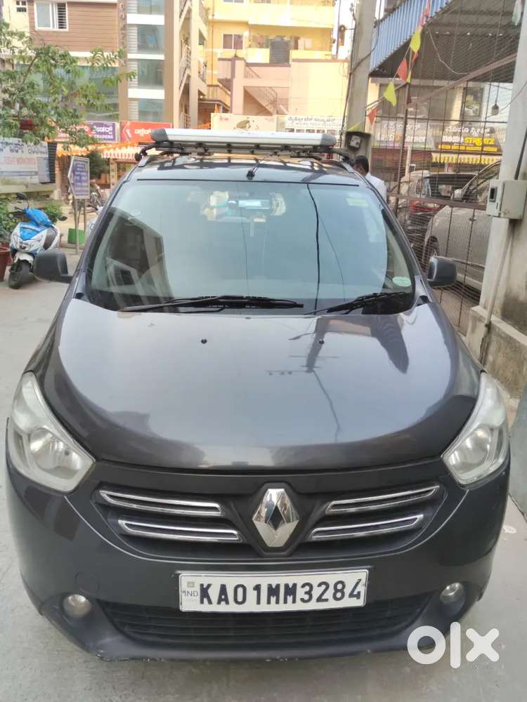 Renault Lodgy Rxl 8-seater  Well Maintained  Smooth Drive