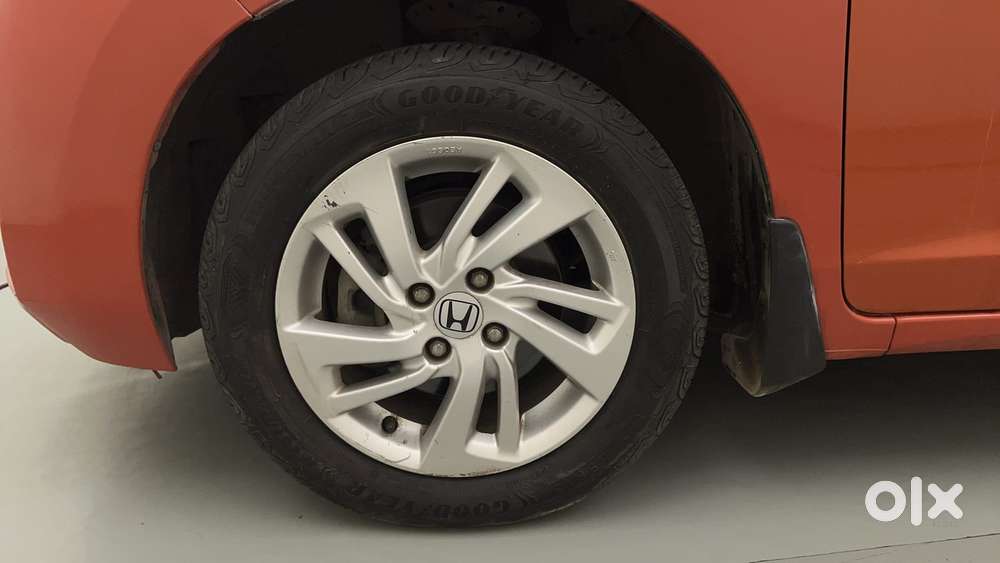 Honda Jazz [2020-2023] 1.2 Vx I-vtec Mt, 2015, Petrol