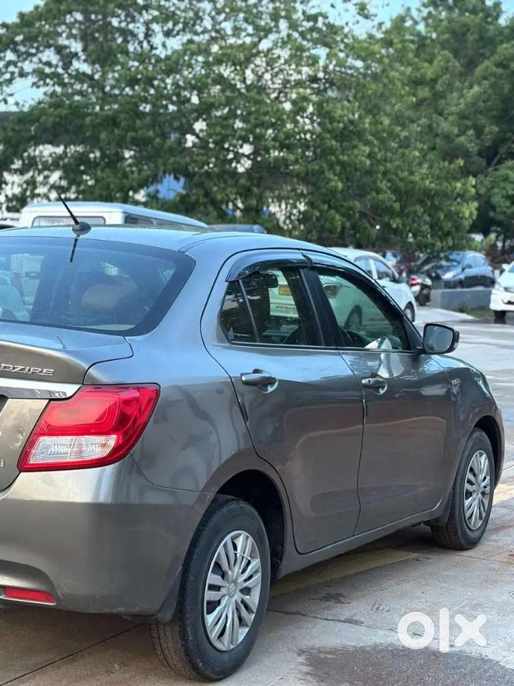 Maruti Suzuki Dzire 2019 Petrol Well Maintained