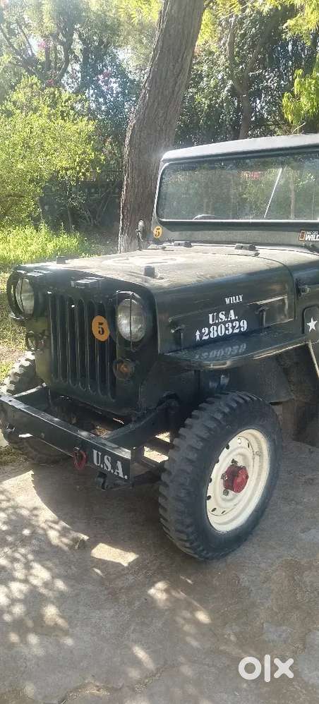 Timepass Wale Dur Rahe Acchi Condition Hai Jeep Ki