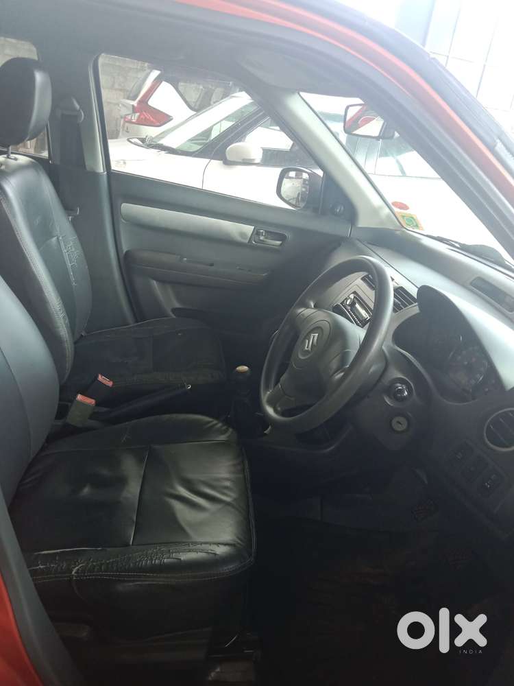 Maruti Suzuki Swift Vxi Optional, 2010, Petrol