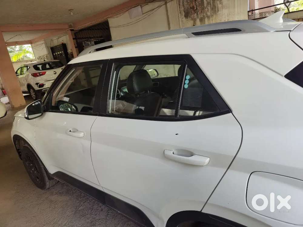 Hyundai Venue 2023 Petrol 25000 Km Driven New