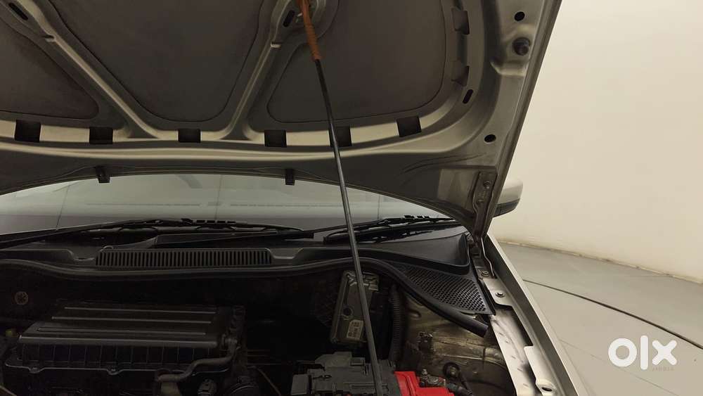 Volkswagen Vento 2010-2013 Petrol Highline, 2014, Petrol