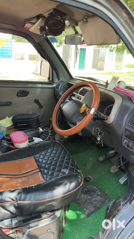 Maruti Suzuki Eeco 2014 Cng 172436 Km Drive Well Mentained