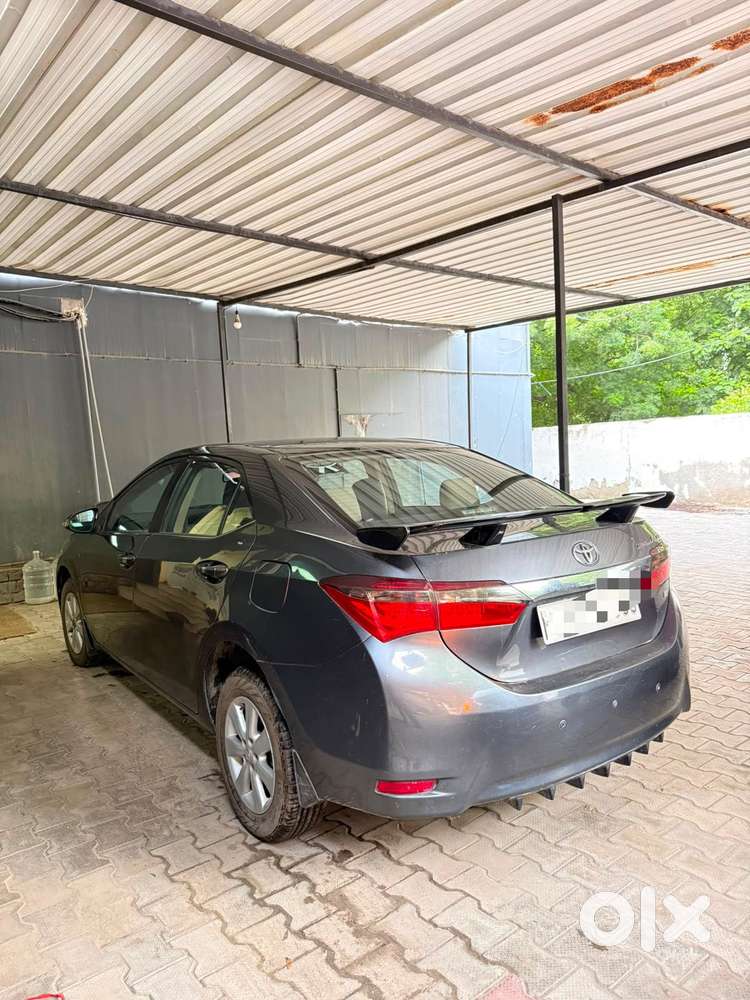 Toyota Corolla Altis G, 2014, Petrol