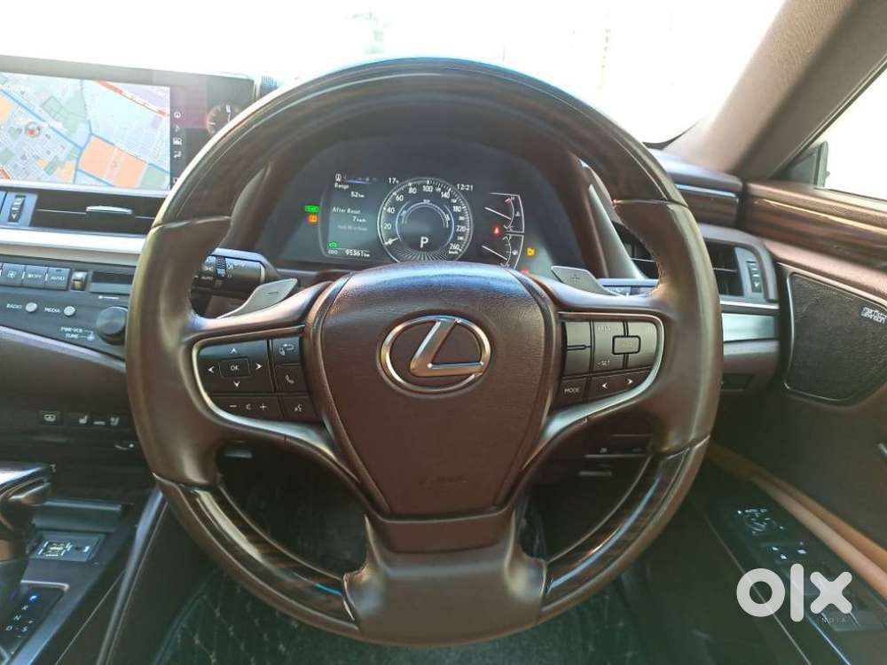Lexus Es 300h Luxury, 2020, Petrol
