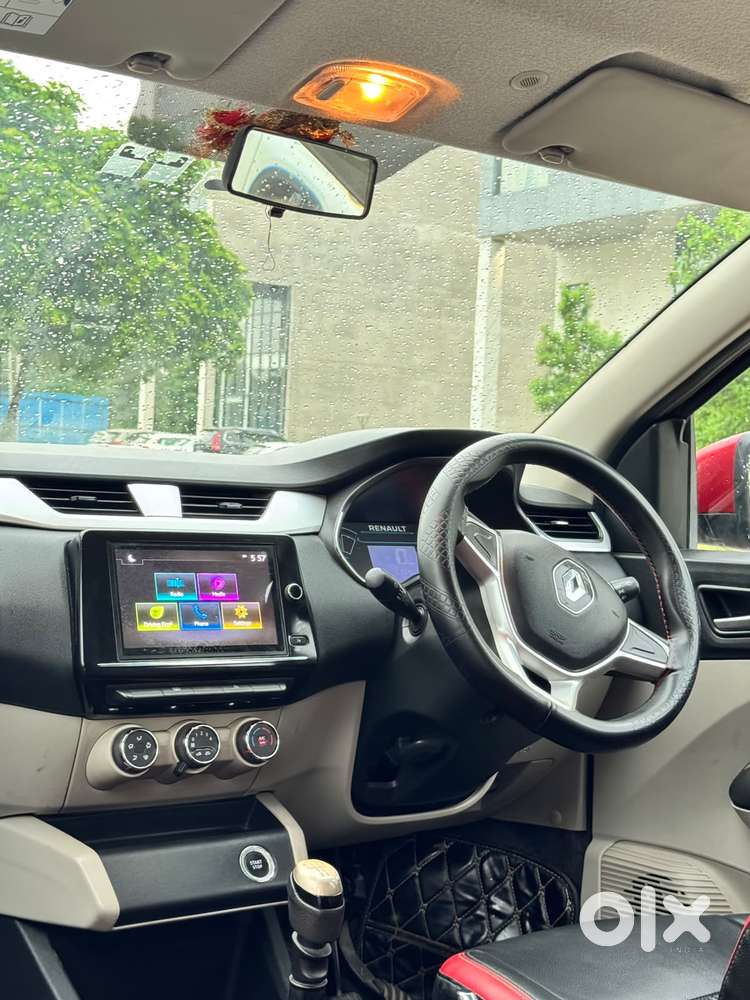 Renault Triber Rxz, 2019, Petrol