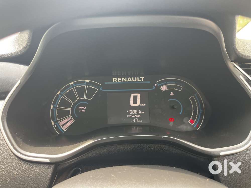 Renault Triber Rxl, 2020, Petrol