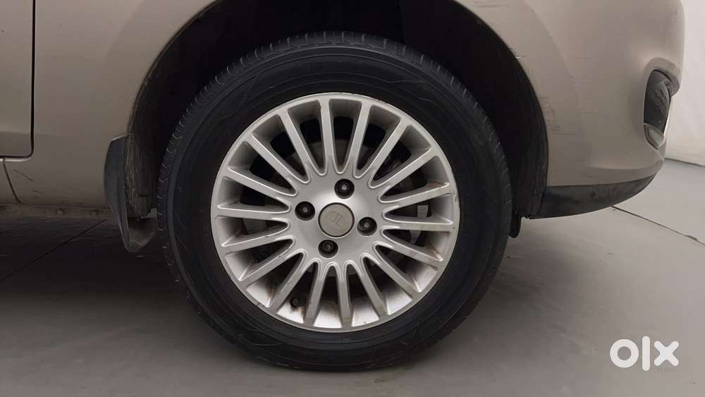Tata Zest Revotron 1.2 Xt, 2015, Petrol