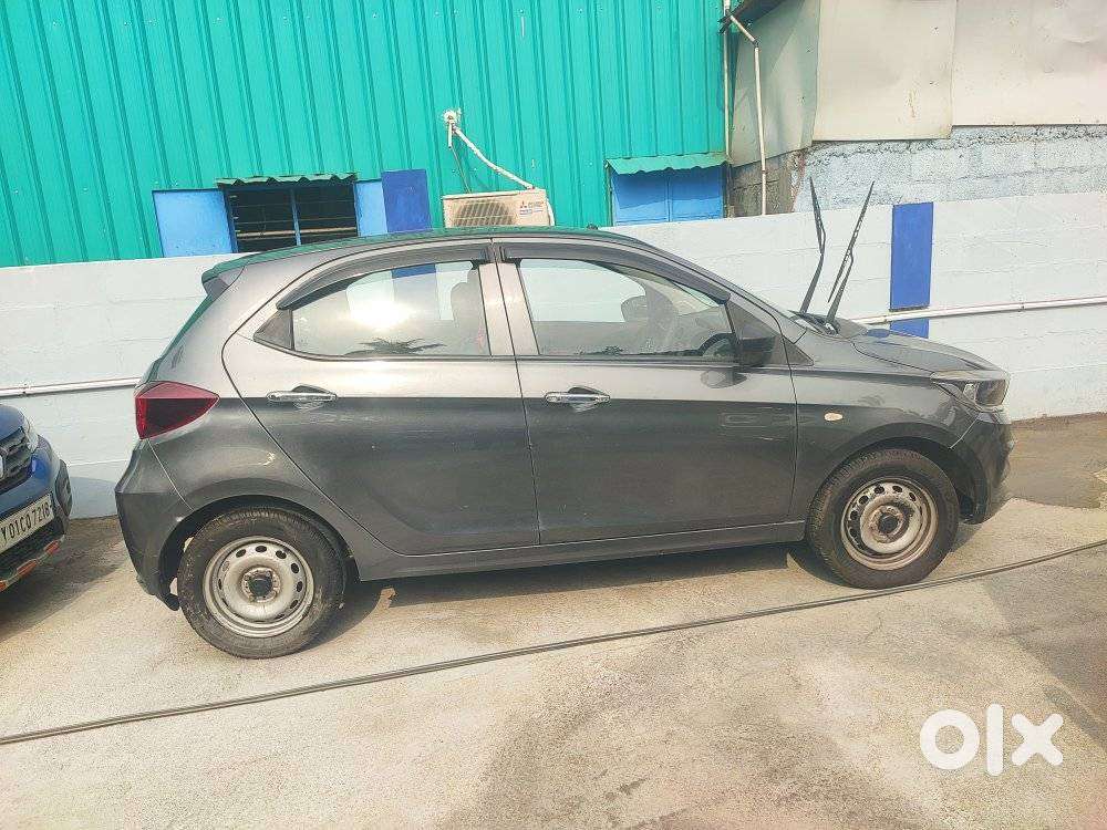 Tata Tiago Xe, 2022, Petrol