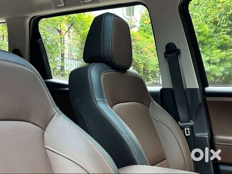 Mahindra Scorpio-n 2.0 Z8 Petrol At 7 Str, 2025, Petrol