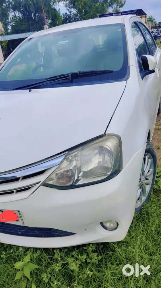 Toyota Etios 2013 Cng & Hybrids 85000 Km Driven