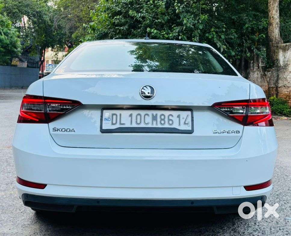 Skoda Superb 2.0 Tsi At L&k, 2019, Petrol