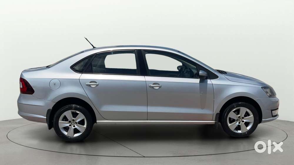 Skoda Rapid 1.6 Mpi At Ambition, 2018, Petrol