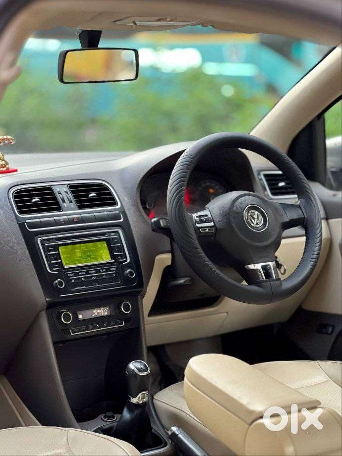 Volkswagen Vento 1.6 Highline Plus 16 Alloy, 2014, Diesel