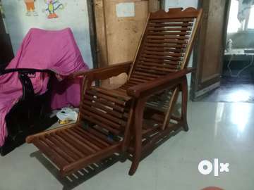 Sleeping chair online olx