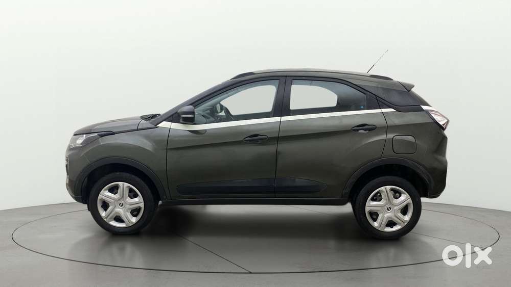 Tata Nexon 1.2 Revotron Xm, 2020, Petrol